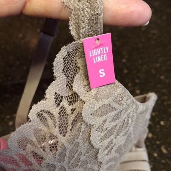 NWT Victoria’s Secret Pink Lightly Lined Bralette - Picture 5 of 5